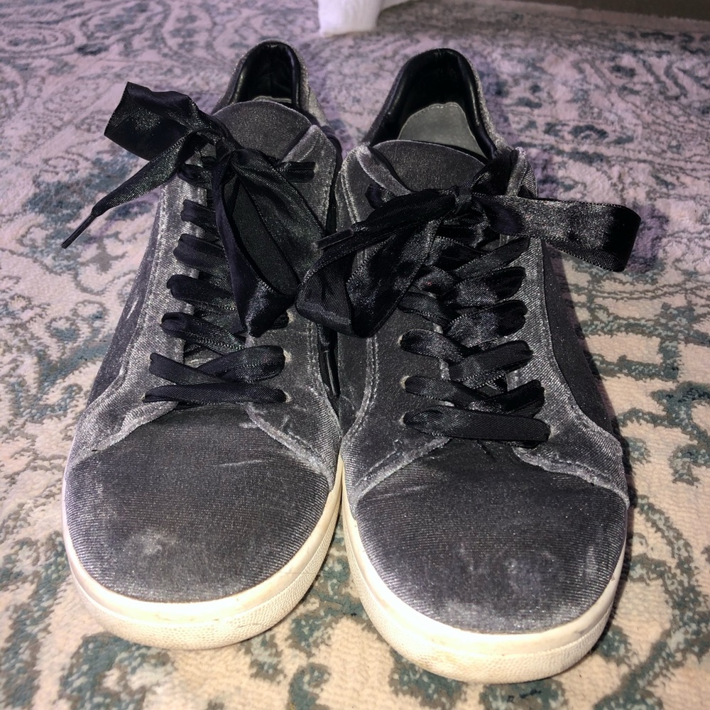 Sam Edelman Marlow Velvet Sneakers